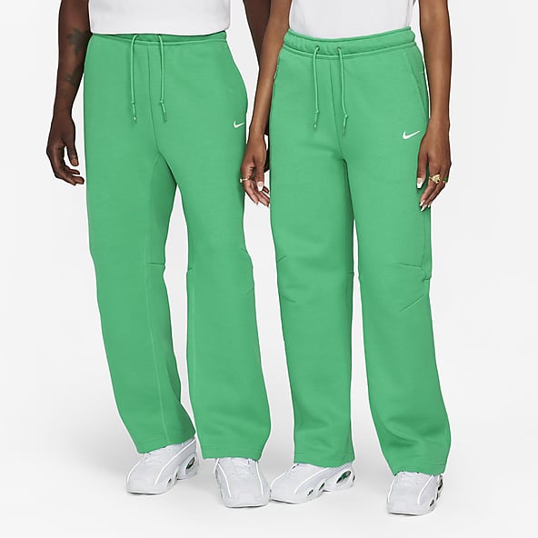 Nike swoosh joggers womens best sale